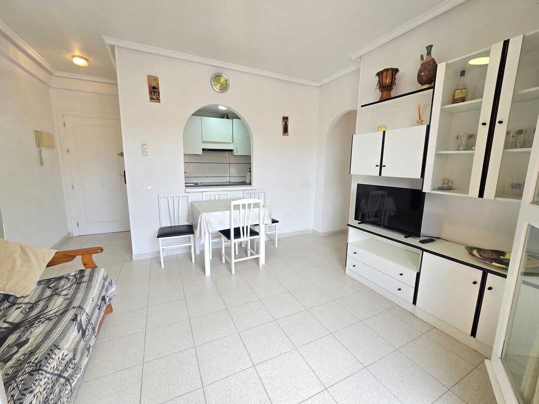 Ático con vistas al mar en Acequión, Torrevieja — 3 dorm. a 300m de la playa