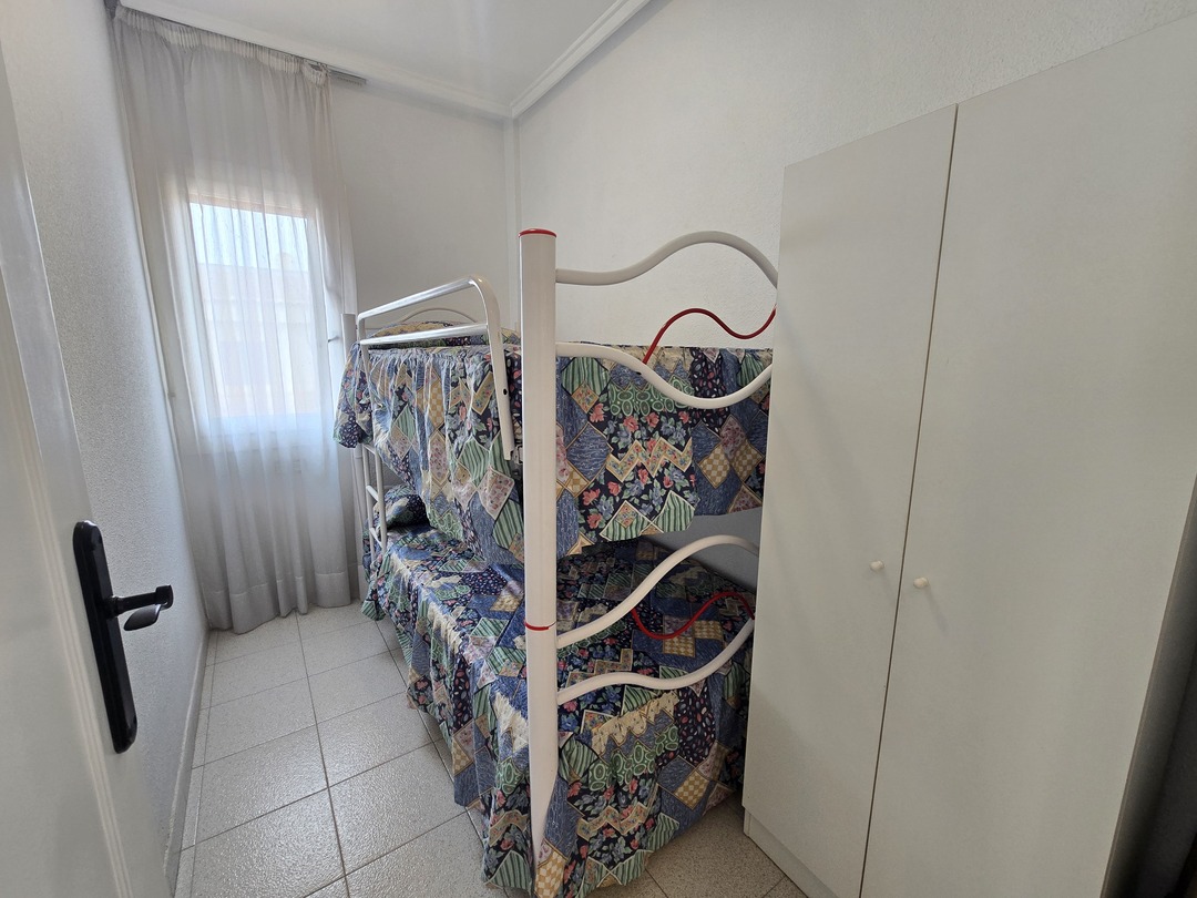Ático con vistas al mar en Acequión, Torrevieja — 3 dorm. a 300m de la playa