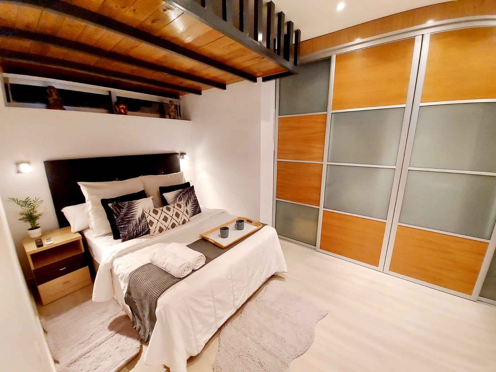 Villa independiente con apartamento de invitados en Vistabella — 495.000 EUR