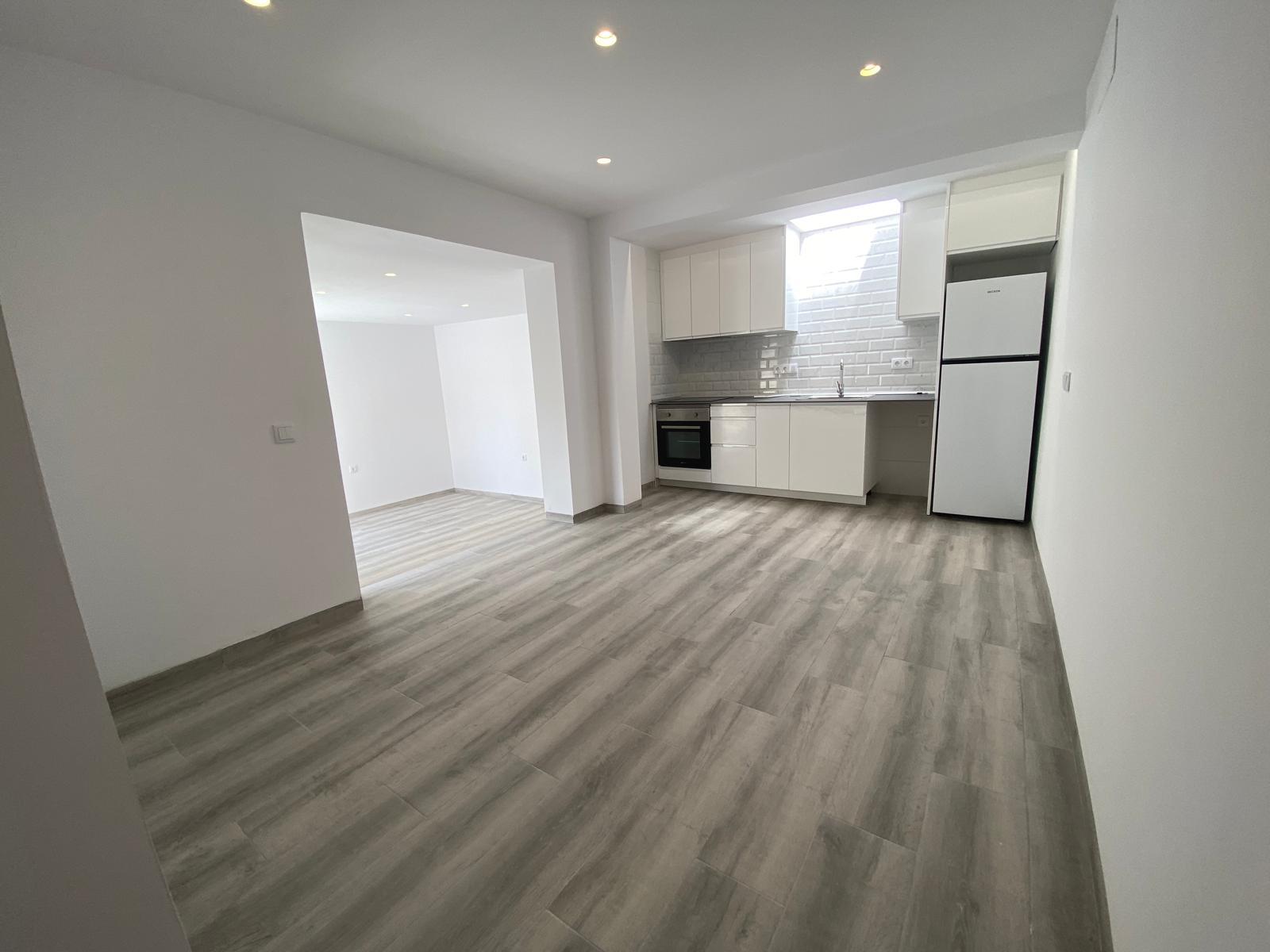 Bungalow planta baja en Nueva Torrevieja con 111 m² de parcela privada y parking