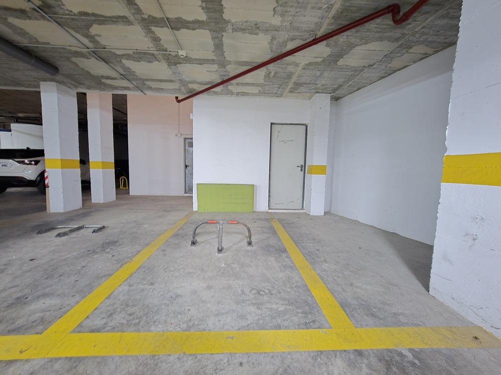 Parking en La Loma, Torrevieja: tu plaza privada a solo 700 metros del mar