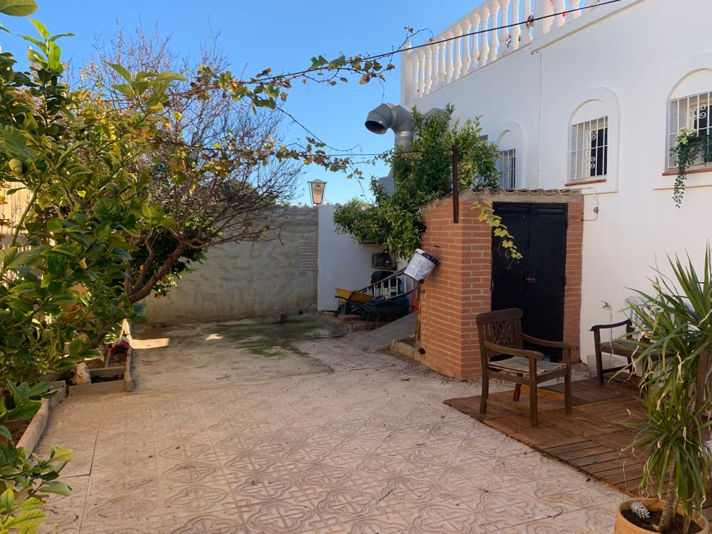Restaurante con vivienda en La Zenia, 1000m2 de parcela — tu proyecto de vida