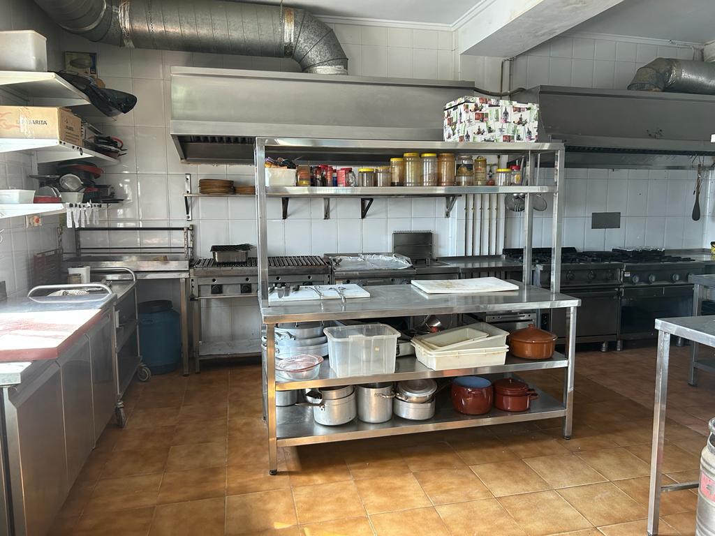 Restaurante con vivienda en La Zenia, 1000m2 de parcela — tu proyecto de vida