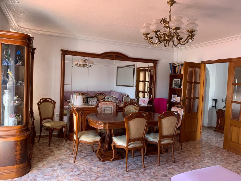 Restaurante con vivienda en La Zenia, 1000m2 de parcela — tu proyecto de vida