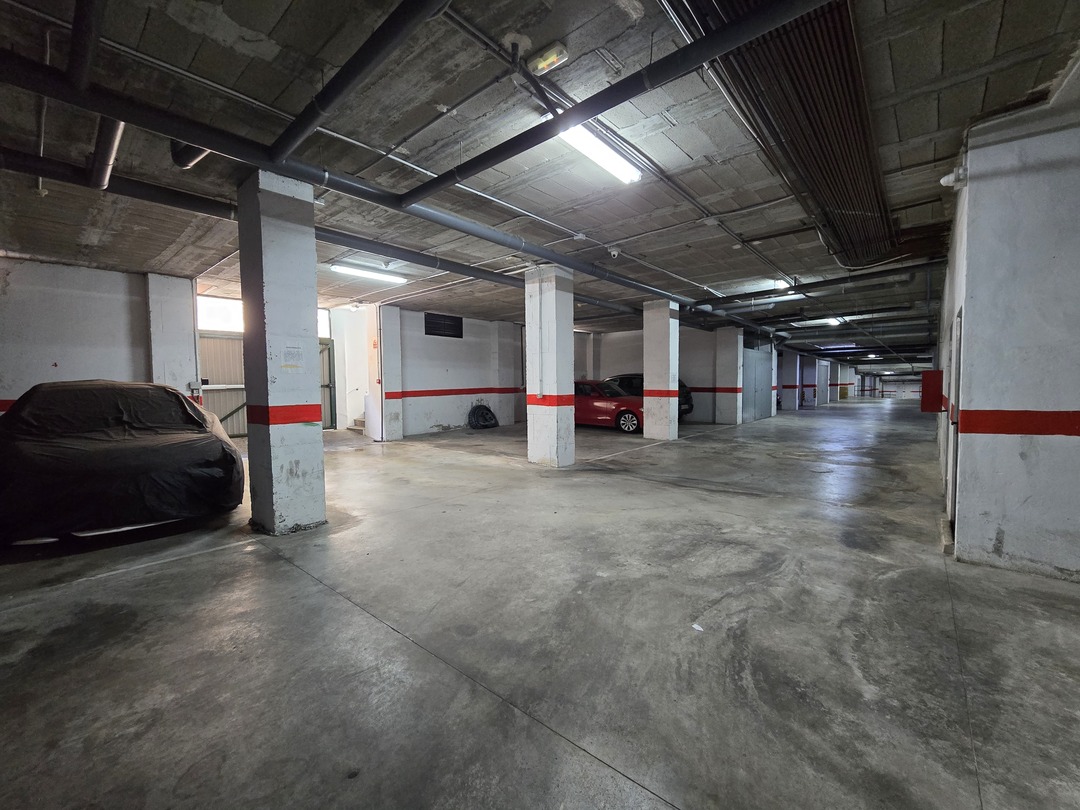 Ático con terraza esquinera de 40 m² en La Loma, Torrevieja — incluye garaje